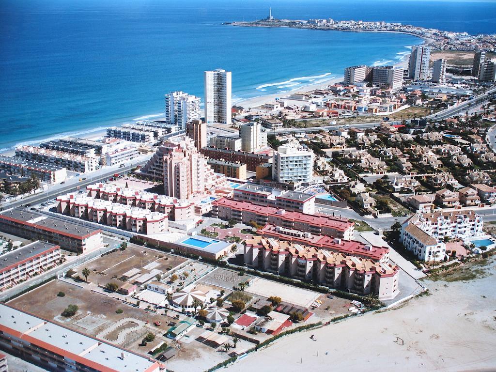 Apartamentos Tesy 라망가델마르메노 외부 사진