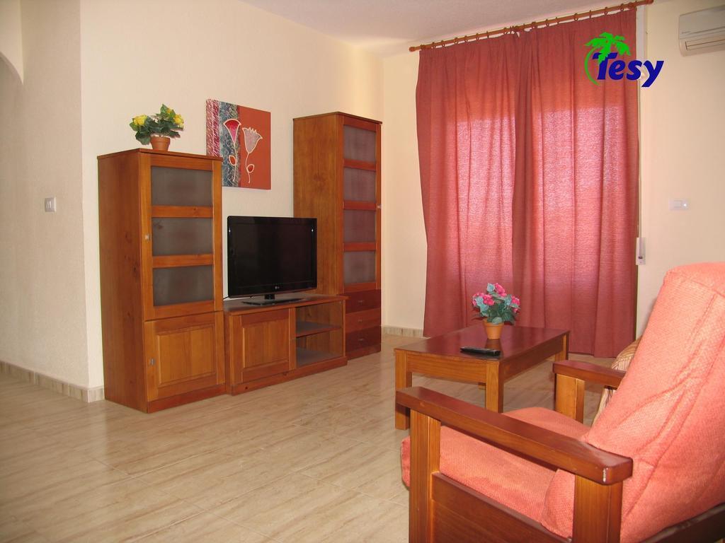 Apartamentos Tesy 라망가델마르메노 외부 사진