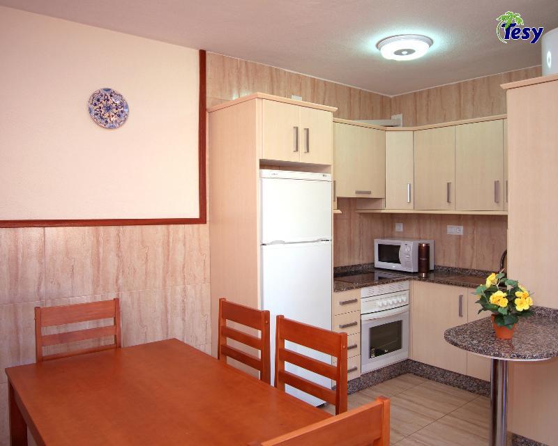 Apartamentos Tesy 라망가델마르메노 외부 사진