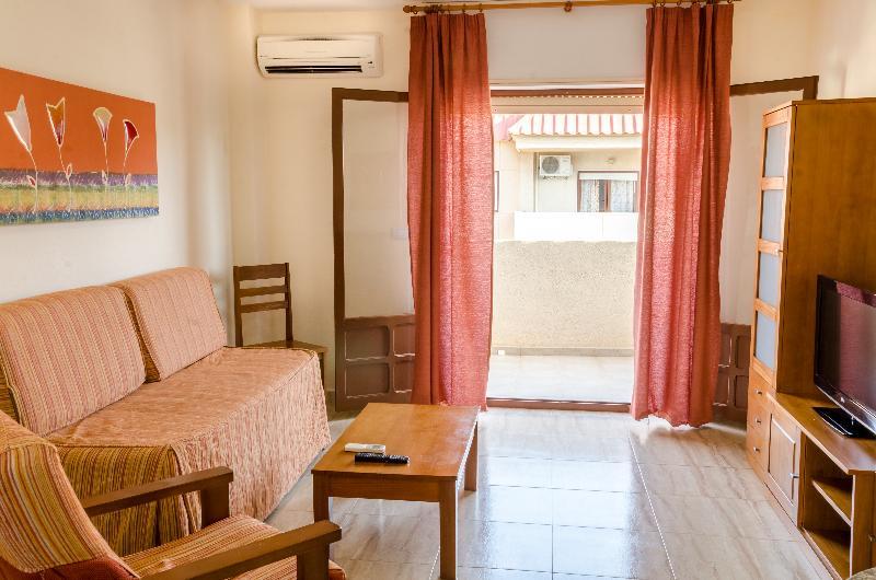 Apartamentos Tesy 라망가델마르메노 외부 사진